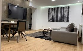 Black Apartment By Alex Rafael